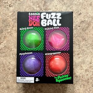 teenie NEE DOH Fuzz Ball 4-Pack
